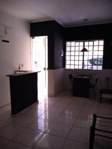 Alugar Casa / Padrão em São José do Rio Preto. apenas R$ 1.550,00