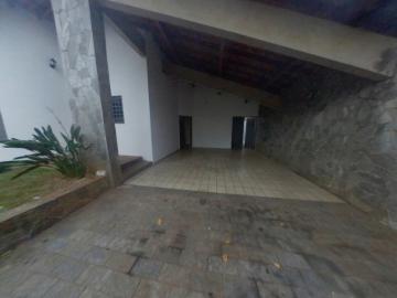 Alugar Casa / Padrão em São José do Rio Preto. apenas R$ 1.700,00