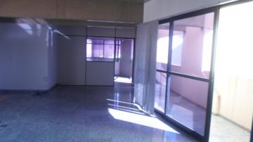 Alugar Comercial / Sala/Loja Condomínio em São José do Rio Preto. apenas R$ 1.300,00