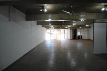 Alugar Comercial / Sala/Loja Condomínio em São José do Rio Preto. apenas R$ 1.900,00